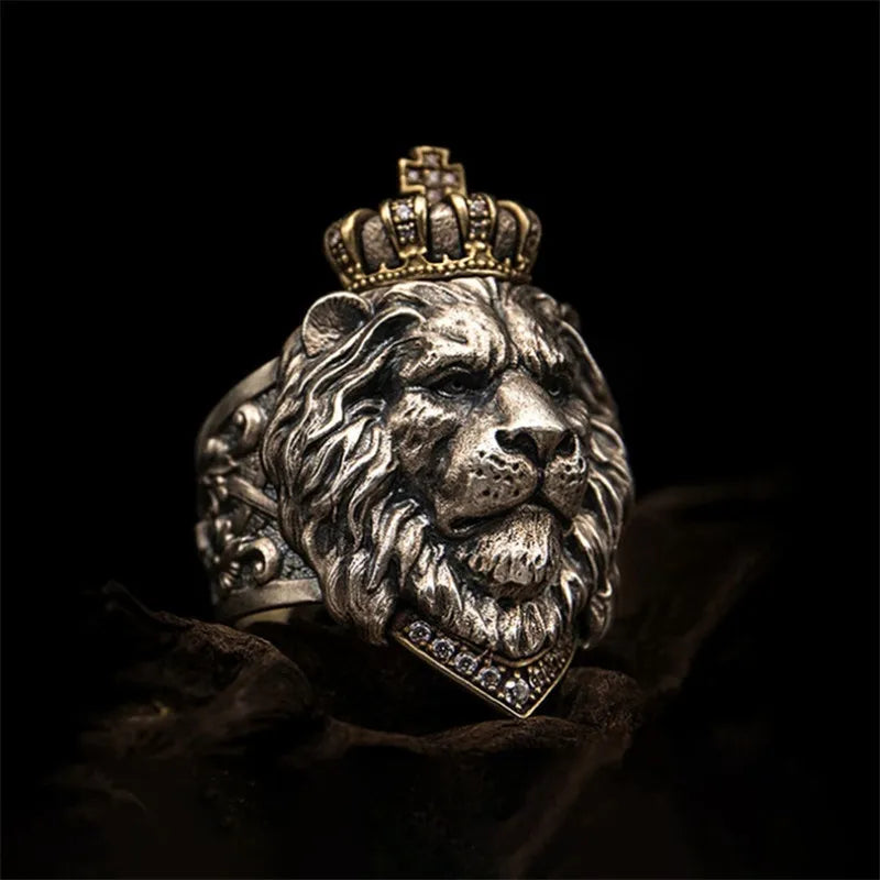 Men's Lion King crown