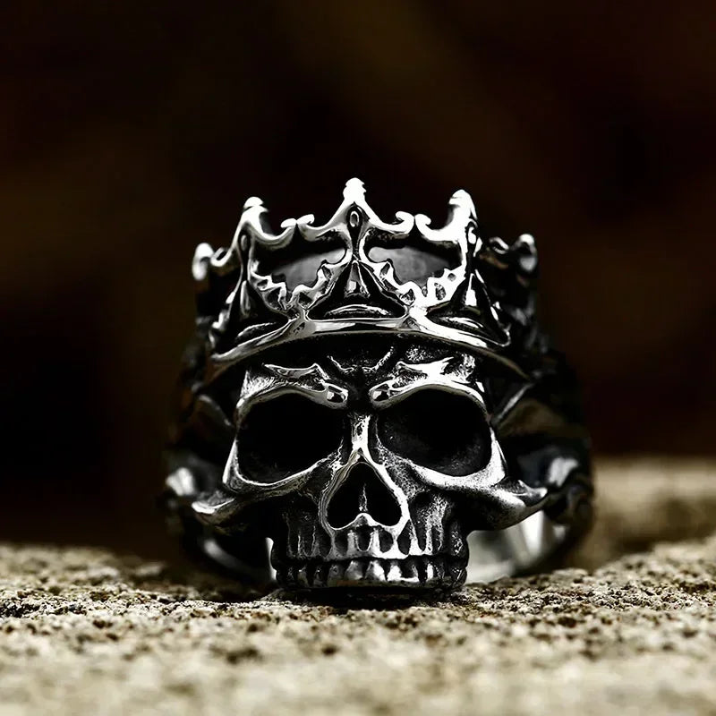 Gothic Skull Crown mens ring